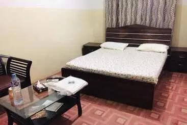 Pension  Four Season Guest House