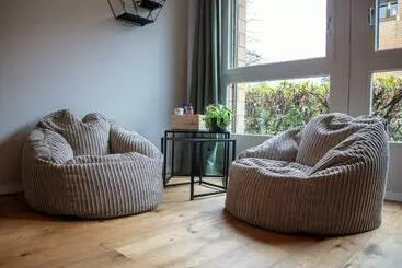 Huoneistohotelli The Lab Experiments