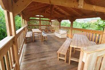 膳宿费 Daiana Residence Cabane