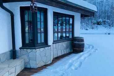 בית מלון כפרי La Fontaine