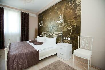 هتل Poarta Transilvaniei