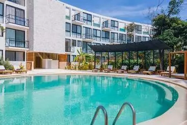 Resort The Waves Tulum By Bnb Experience