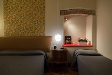 هتل Diana & Depandance