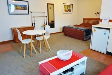 The Esplanade Motel & Conference Centre