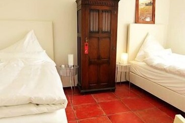 Апартаменты Themen Hotel Zur Kranengasse