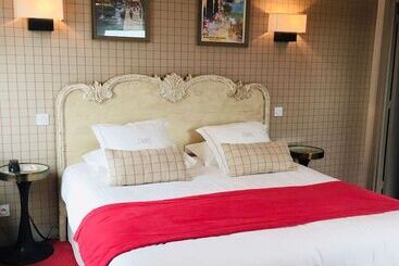 ホテル La Ramade Teritoria