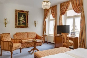 ホテル Goldener Lowe