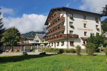 בית מלון כפרי Sonnwendhof Engelberg