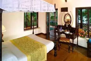 Hotell Ktdc Lake Palace Thekkady