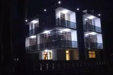 تختخواب و صبحانه Kaprovani Kako