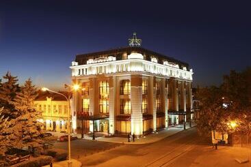 Aleksandrovski Grand Hotel Vladikavkaz