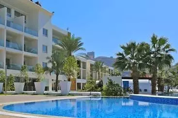 هتل Pangea Beach Resort