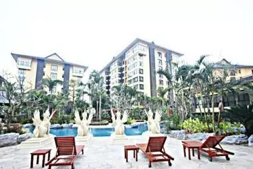 Hotelli Ramada Plaza By Wyndham Xishuangbanna South