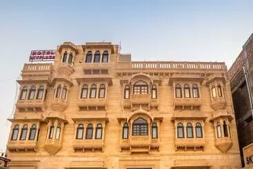 Hotel Sky Plaza   Best Ever View Of Jaisalmer Fort