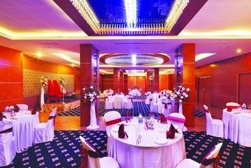 ホテル Windsor Rajadhani