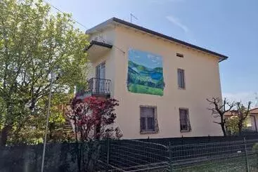 B&b A Due Passi Dal Lago