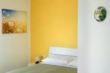 Majatalo Provenzale Guest Rooms   Locazione Breve