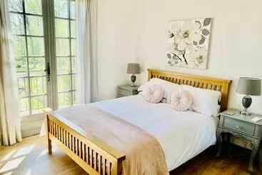 Bed and Breakfast Les Grands Bois
