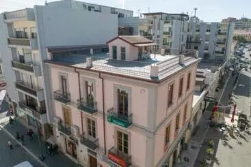 Bed and Breakfast Le Suite Di Via Veneto,35