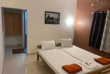 Szálloda Coral Cove Beach Resort