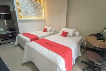 هتل Reddoorz Syariah Near Pasar Aceh Shopping Centre