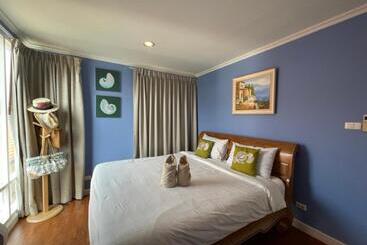 پانسیون Baan Sanploen Hua Hin  Luxury Two Bedrooms