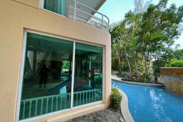 پانسیون Baan Sanploen Hua Hin  Luxury Two Bedrooms