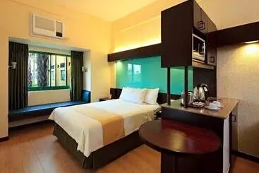 فندق فئة نجمة واحدة Microtel By Wyndham Cabanatuan
