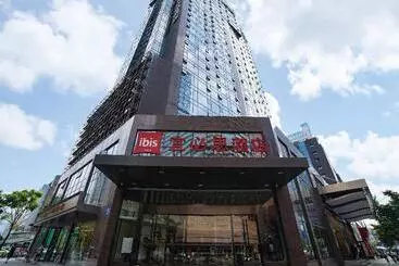 ibis Chengdu Chunxi Road Hotel