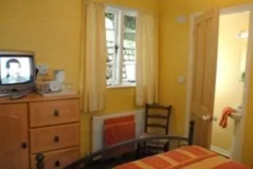 Пансион Hillside House Guest House