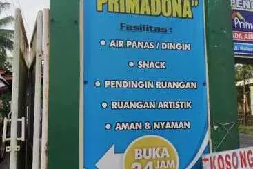 호텔 Primadona Homestay