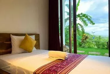 ホテル The Hill View Lombok