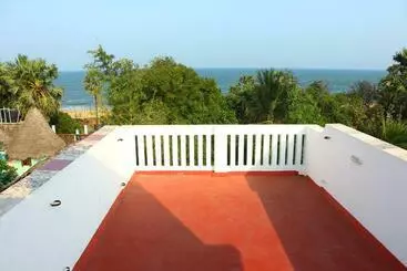 Appart'hotel Bluetique Beach House