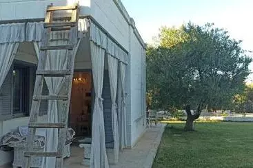 هتل آپارتمان Cortebbianca