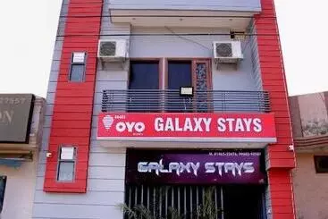 Hotel Oyo 86483 Galaxy Stays