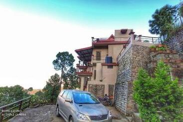 استراحتگاه 5bhk The Stone Pine, Kasauli