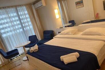 Orbi City Hotel A Block