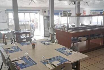 Hotel Le Relais De L Aiguillon