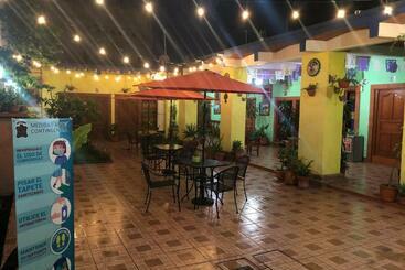 فندق Posada Mi Rosita