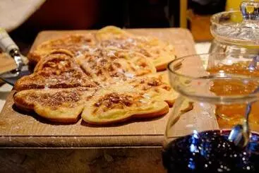 Sunnyside Bed And Breakfast