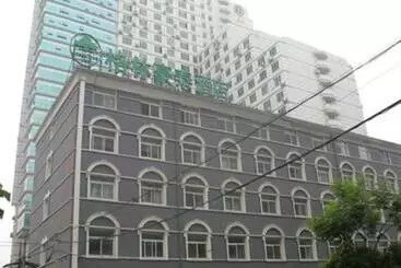 호텔 Greentree Inn West Railway Station North Square