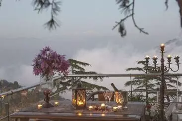 ホテル Renest Dunsvirk Court Mussoorie