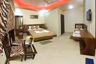 Hotel Shivdev International At Paharganj