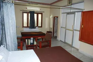 Hotelli Sri Sai Residency