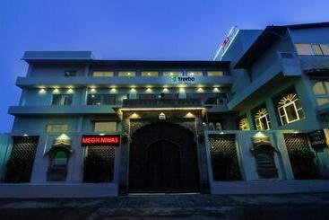 Hotel Treebo Megh Niwas, 2 Km From Umaid Bhawan Palace