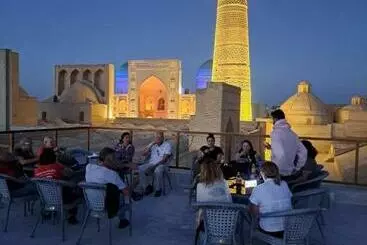 Pensió Terrace By Golden Minaret