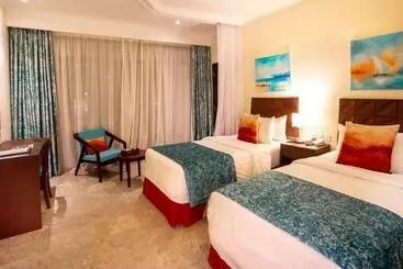 پانسیون Room In Bb   Sarova Whitesands Beach Resort Spa 3
