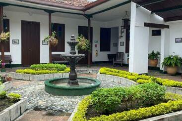 ホテル Casa Antigua Buga