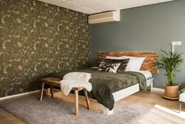 Aamiaismajoitus (B&B) Bnb It Hazzeleger Beetsterzwaag