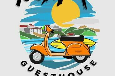 민박 Milfontes Nomad Guesthouse